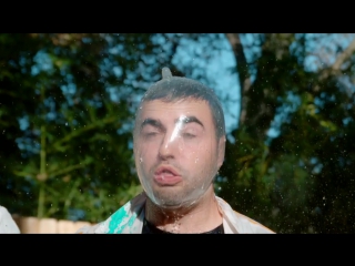 Что будет, если презерватив с водой кинуть на голову